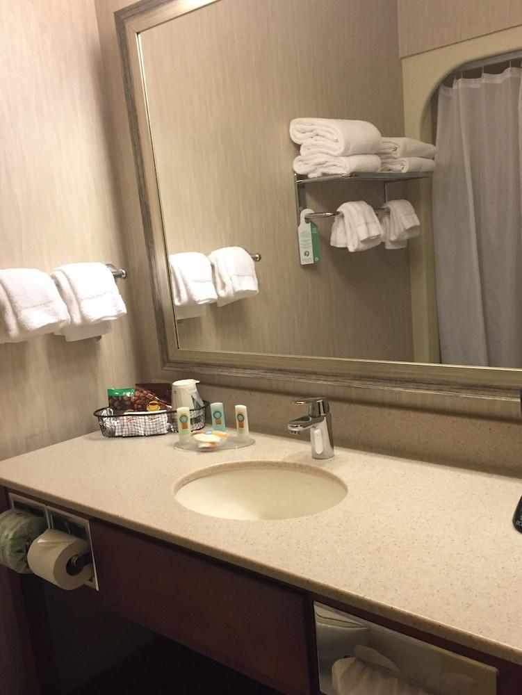 Quality Inn Bedford Eksteriør bilde
