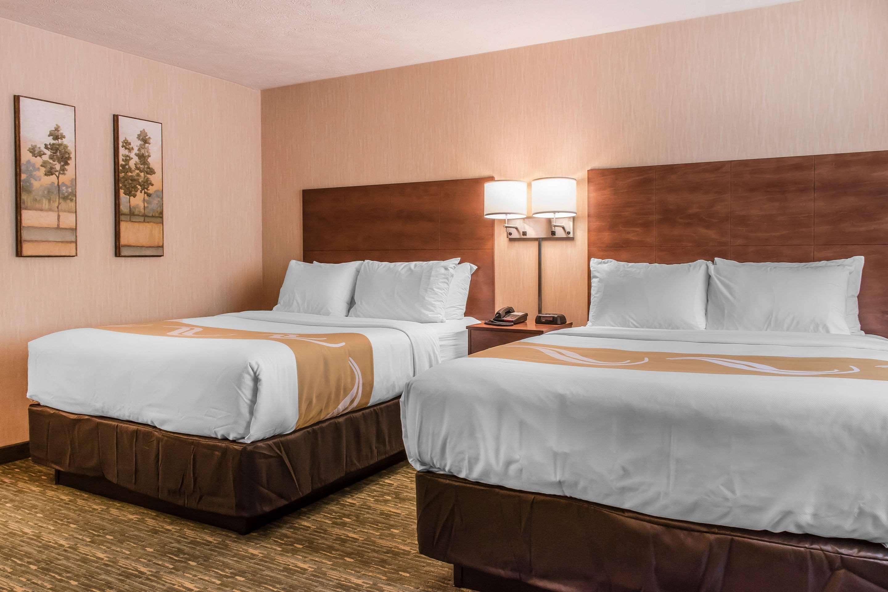 Quality Inn Bedford Eksteriør bilde