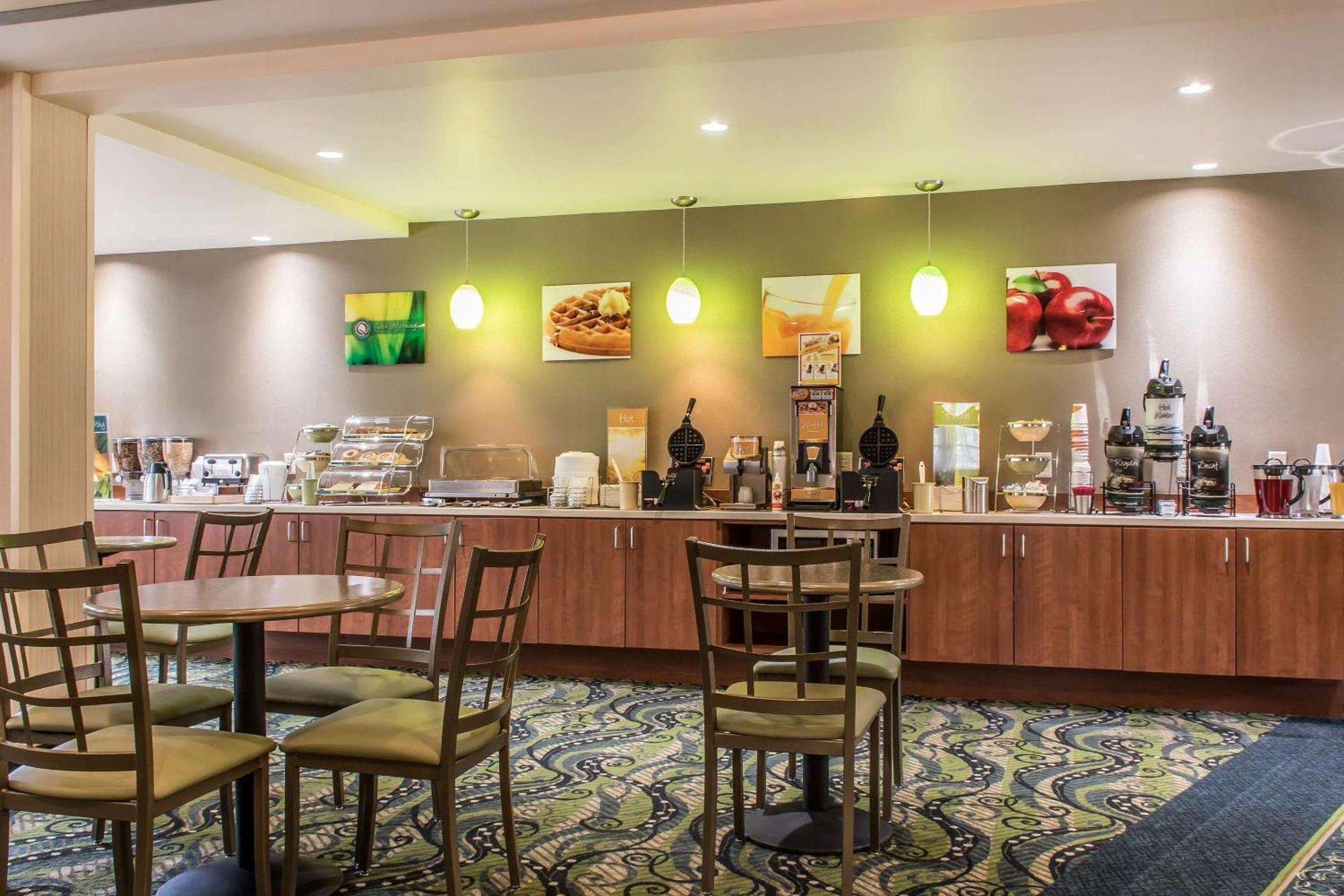 Quality Inn Bedford Eksteriør bilde